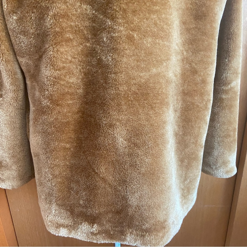Wild Fable Faux Fur Coat - Picture 8 of 11